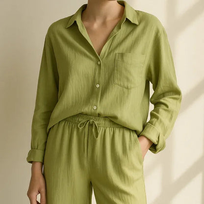 Floriana green linen set, close-up of chest pocket and drawstring waistband
